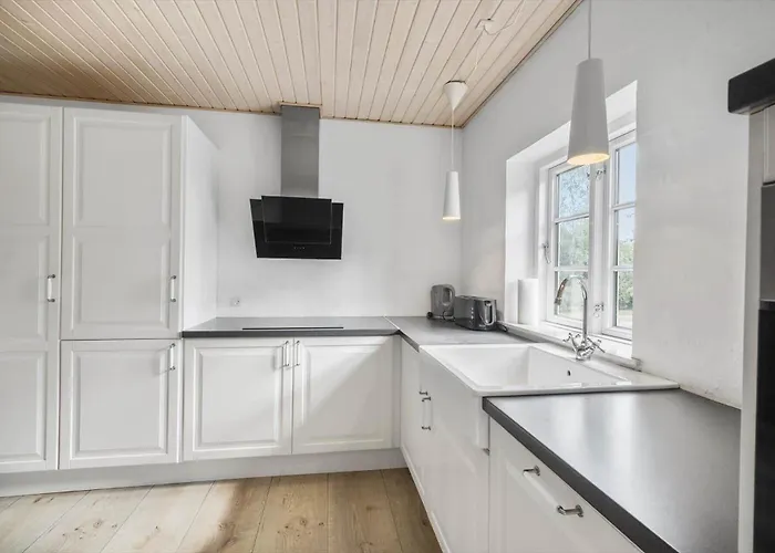 0007-romo-juvrevej-37 *